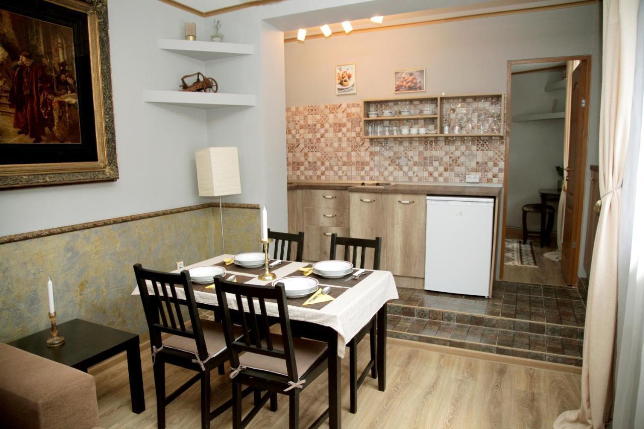 Vintage Apartment - Ultracentral, 2 Dormitoare Sighişoara Exteriör bild